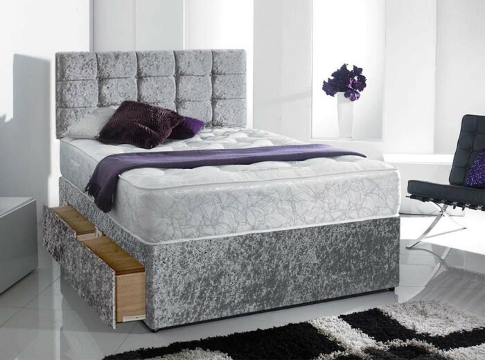 Model 47 Divan - Image 3