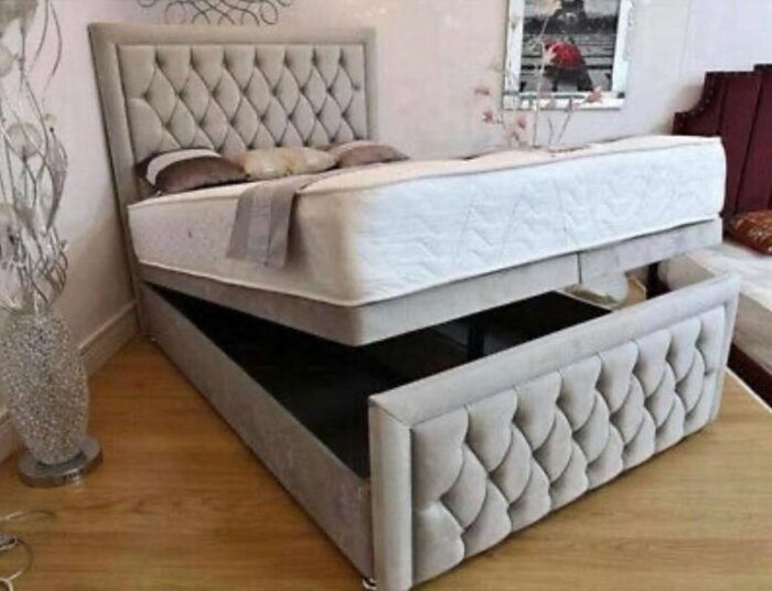 Model 64 Ottoman Divan
